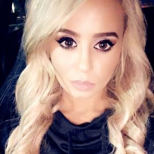 Meet your Posher, Kristina